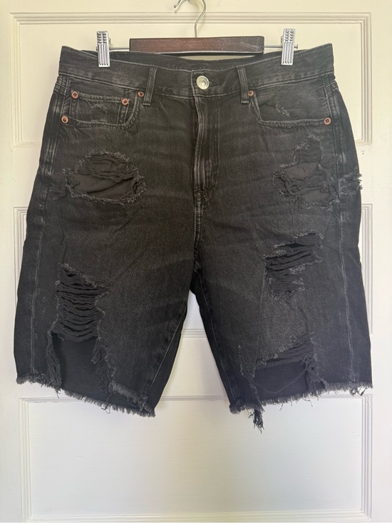 American Eagle Outfitters Pants - American Eagle Outfitters 90’s Boyfriend Black Distressed Denim Jean Shorts Sz 8